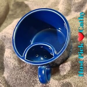 Rare Vintage GRASSLANDS ROAD Teacup with teabag holder.